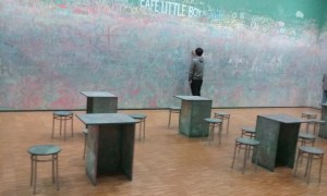 Paris Centre Pompidou Cafe Little Boy  (4)